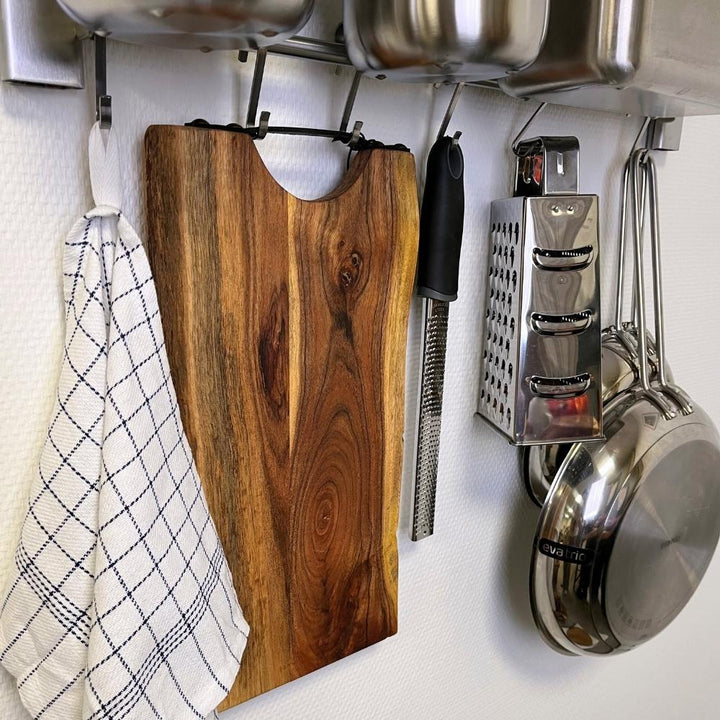 Skärbräda med läderhandtag 38x20 oljad akaciaträ