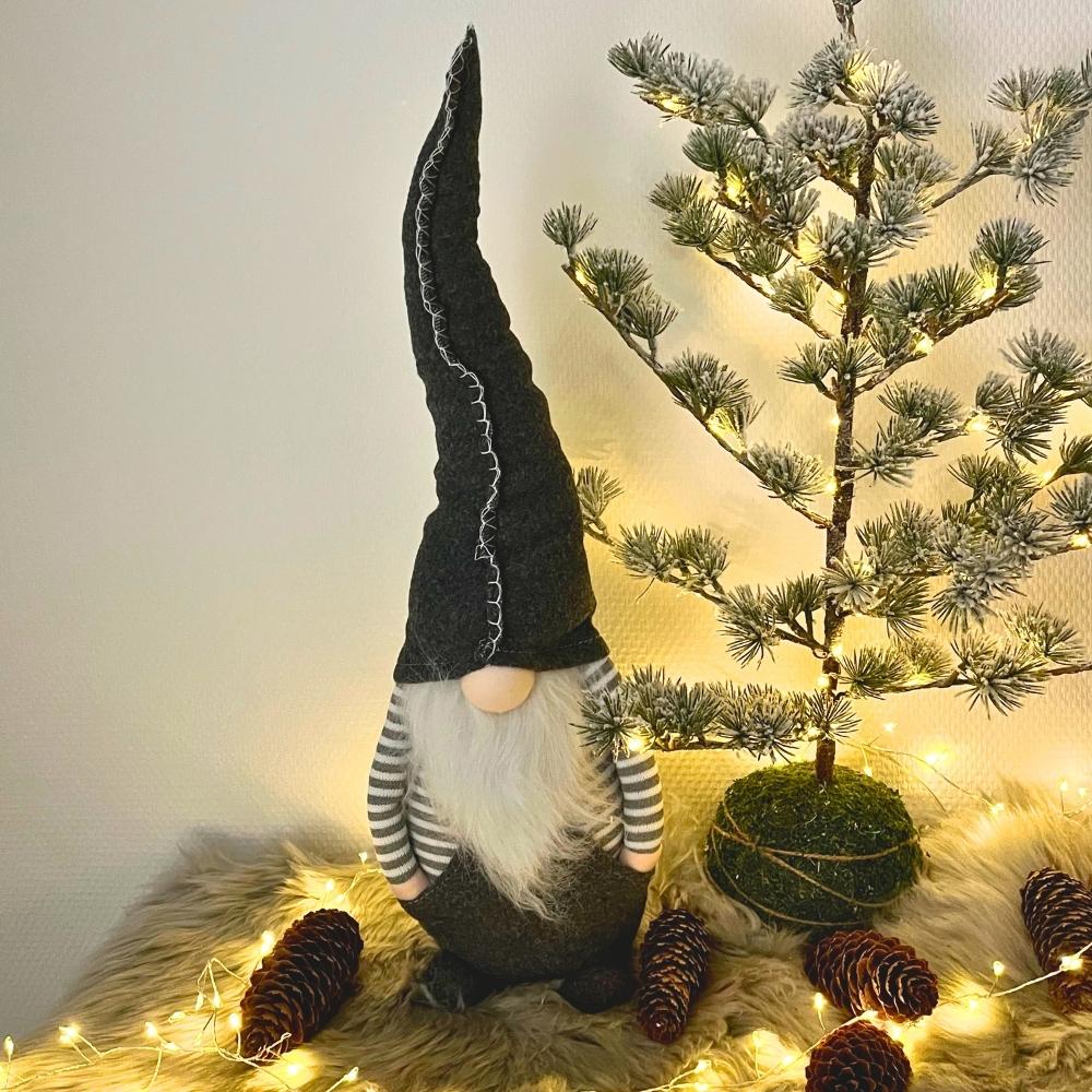 Dacore - Tomte med fickor/hatt 53 cm filtkoks