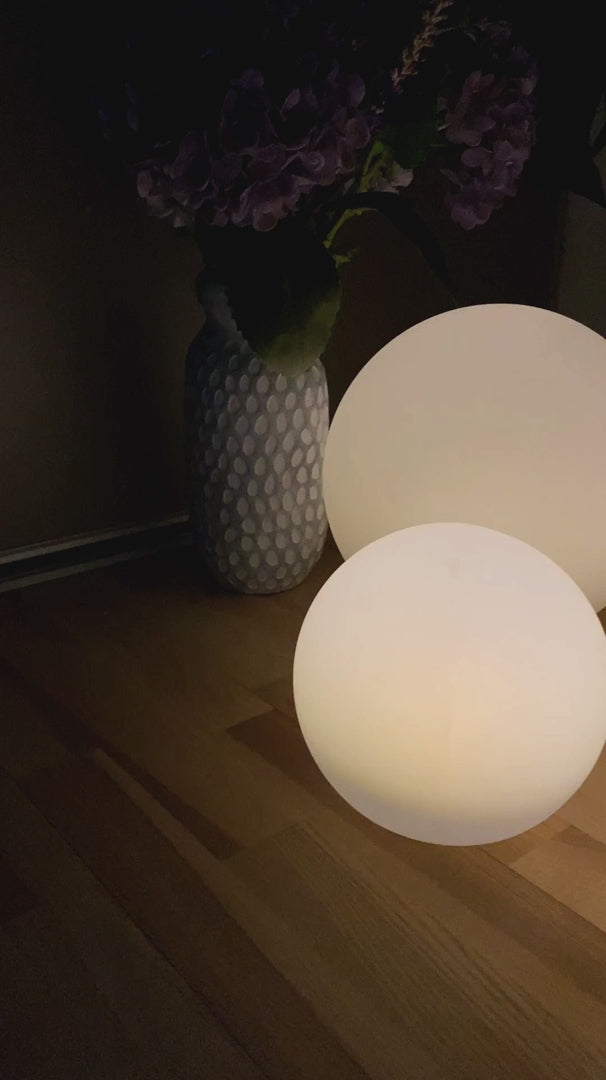 Solar lyskugler 4 stk. Ø30/25/20/15 - hvid