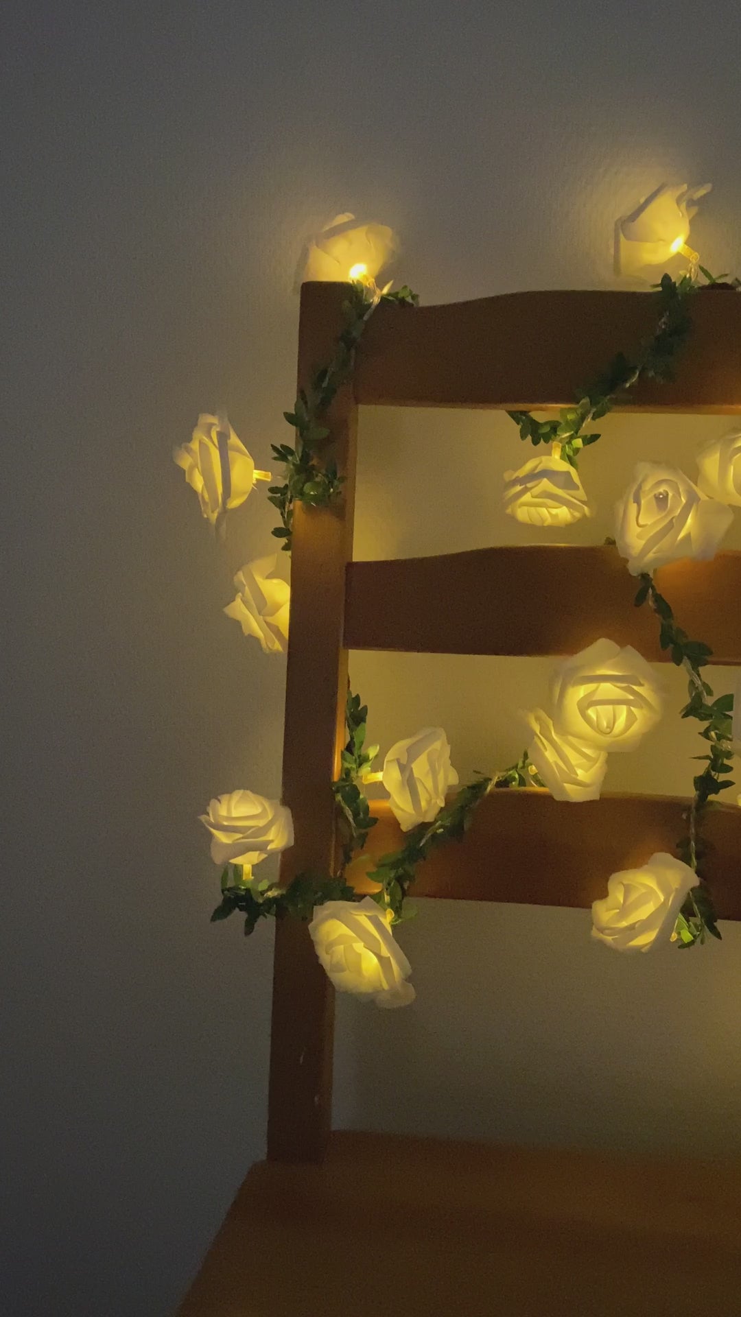 Conzept - Solar ljusslinga med rosor 20 st.