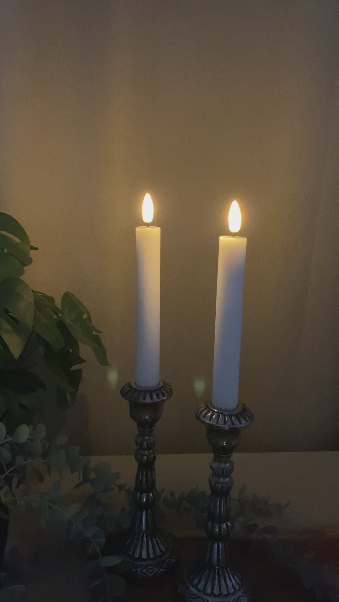 Conzept - 2 x Ljusstake med 3D-flamma Vit - 18 cm