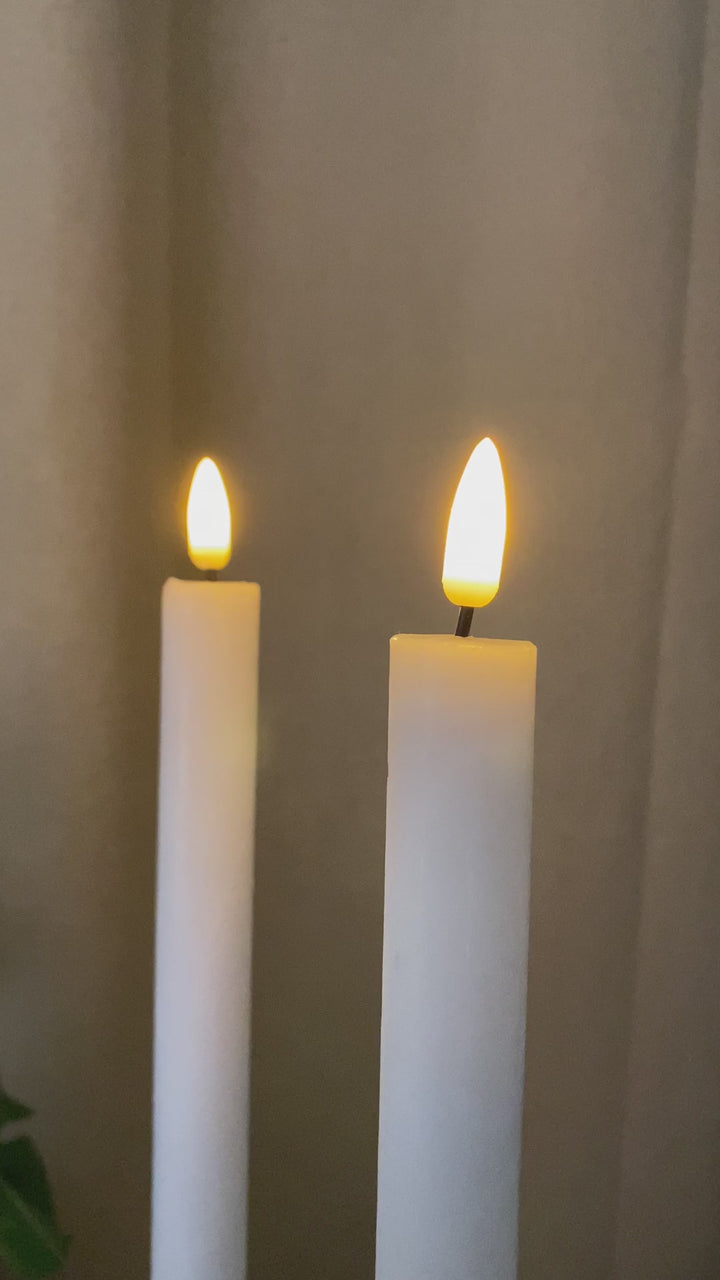 Conzept - 2 x Ljusstake med 3D-flamma Vit - 22 cm