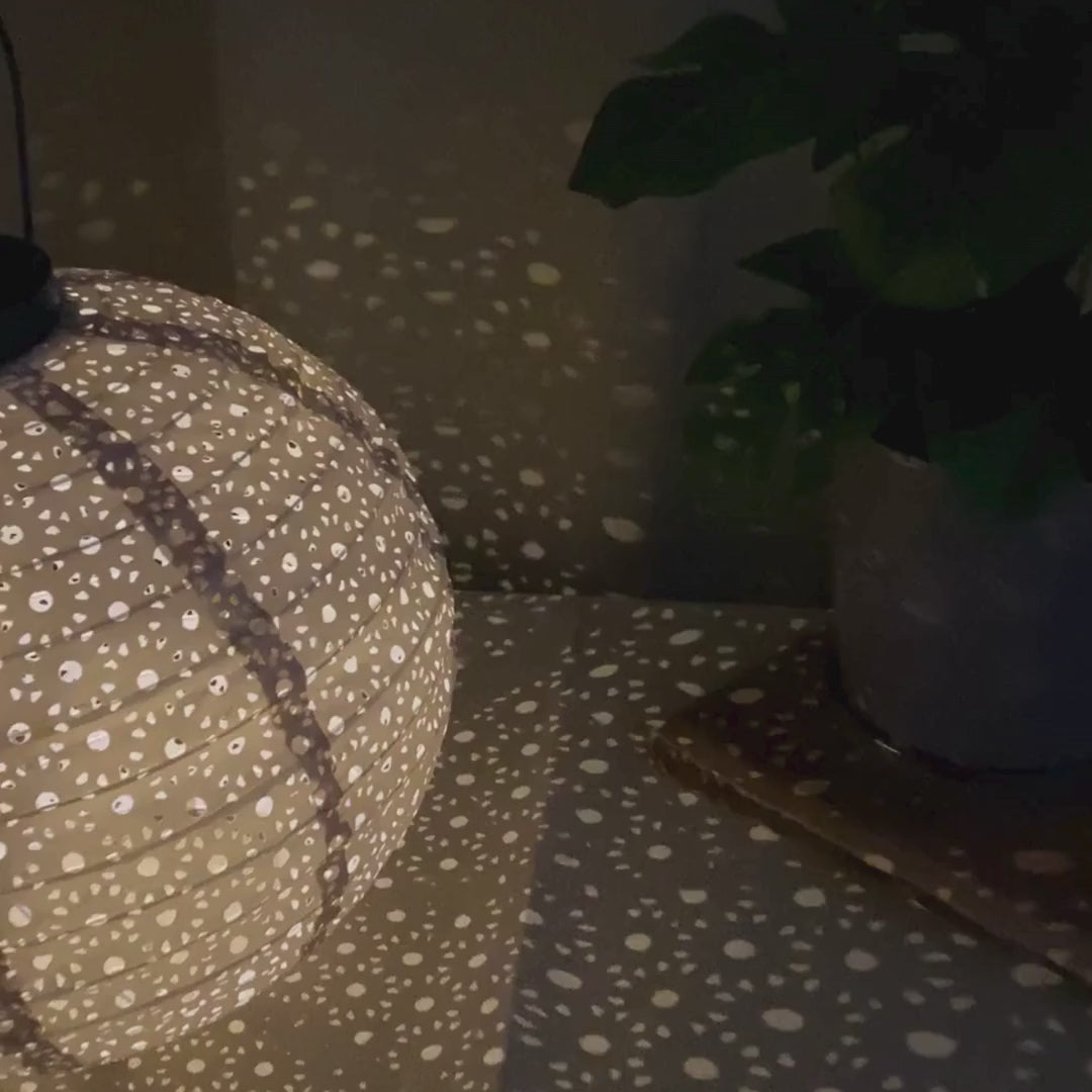 Solcellslykta Ø25 cm sand