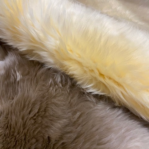 Lammskinn - Nya Zeeland 90 x 60 cm - Grå/beige mix